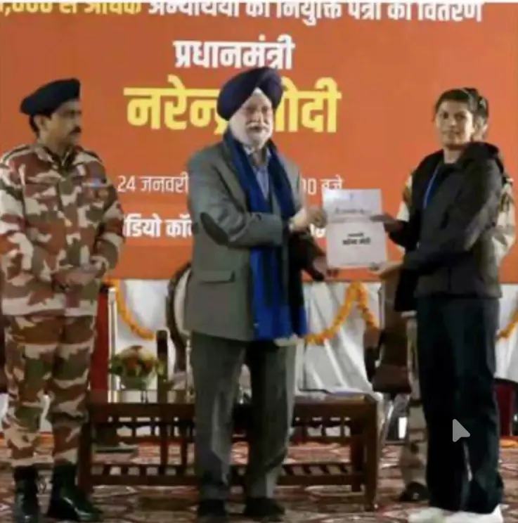 Hardeep Singh Puri’s Stand on Job Growth Sparks Hope