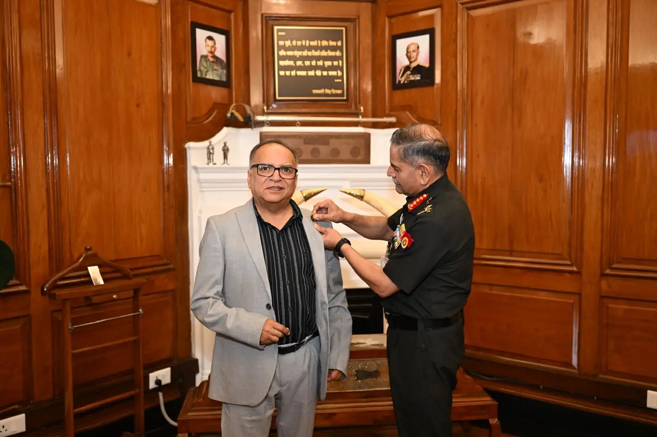 IIT Ropar’s Director Honored by Army Chief: A Closer Look