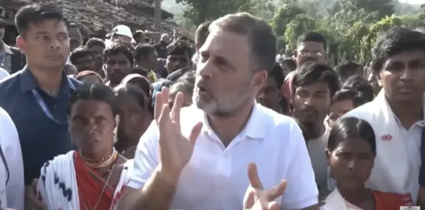 आदिवासी योजनाओं के दोहरे लाभ पर राहुल गांधी ने उठाया मुद्दा